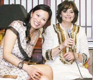媒体分析默多克离婚原因 布莱尔否认恋上邓文迪