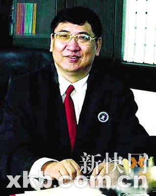 广州律师马克东诈骗黑老大100万二审被判11年