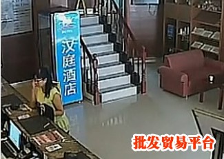 张军 女律师是谁？湖北张军开房嫖娼女律师名字资料身份照片曝光